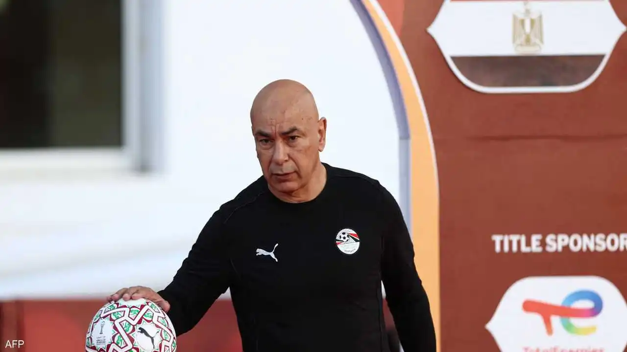 مصر تمنح حسام حسن عقدًا جديدًا بعد نجاح المونديال